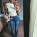 50 Fresh Ways to Wear High-Waisted Jeans – 13