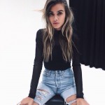 50 Fresh Ways to Wear High-Waisted Jeans – 7