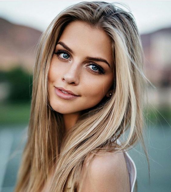 50 Amazing Shoulder Length Hairstyles For 2019 Women S